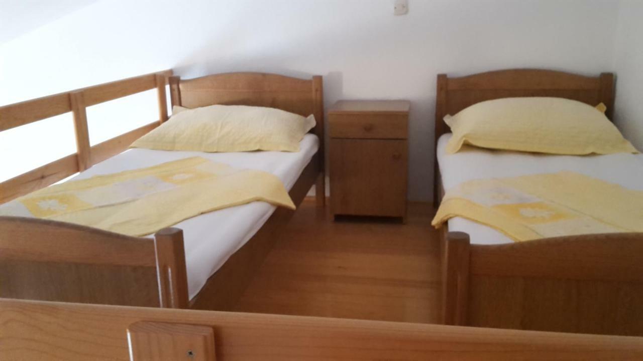 As Brela Hotell Eksteriør bilde