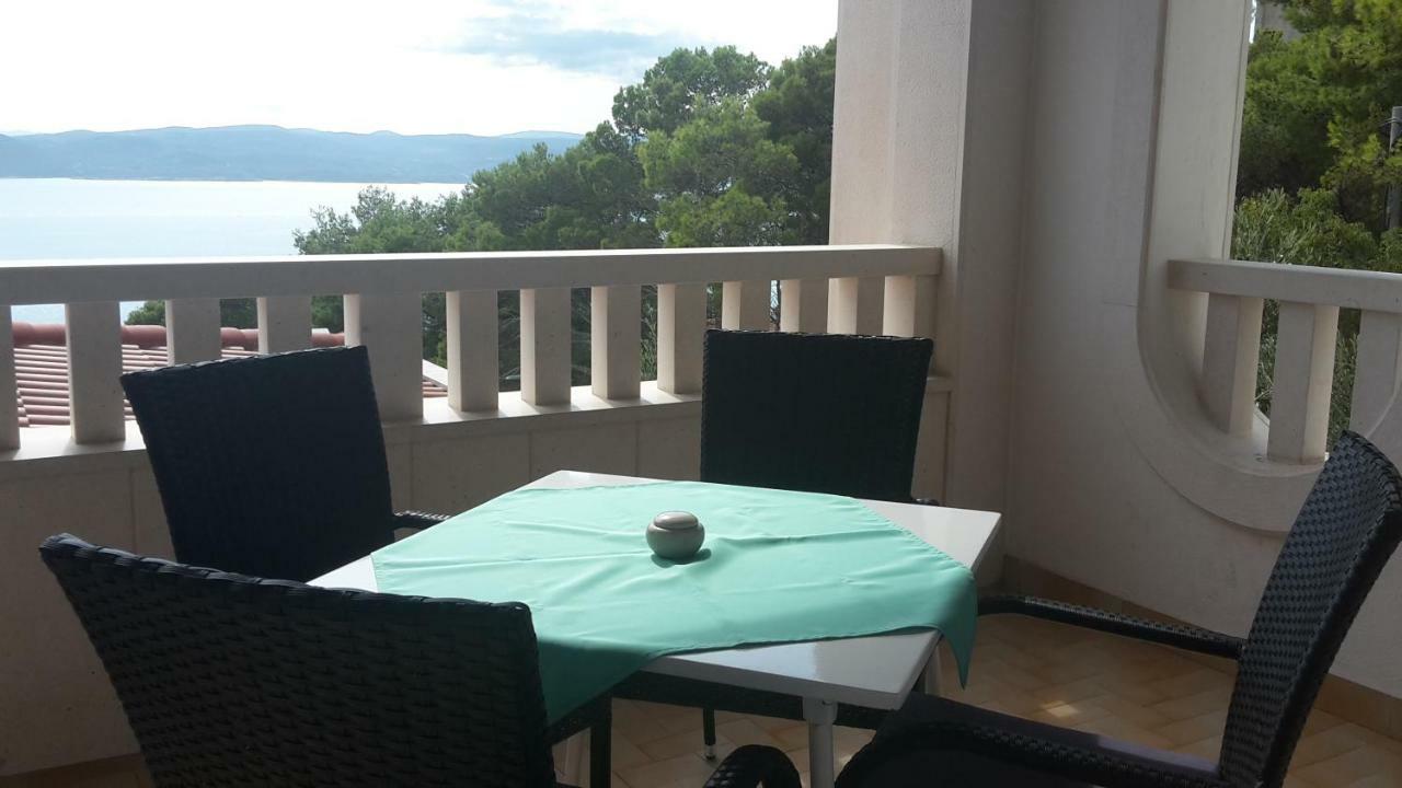 As Brela Hotell Eksteriør bilde